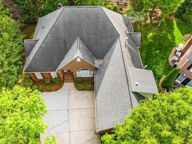 15 Waxwing Cove, Greensboro, NC 27455