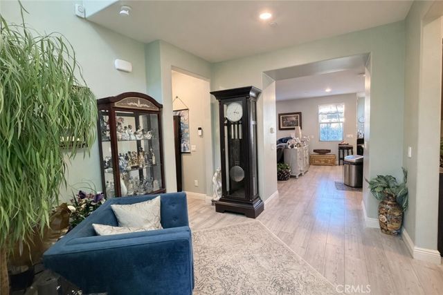 5385 La Bodega, Fontana, CA 92336