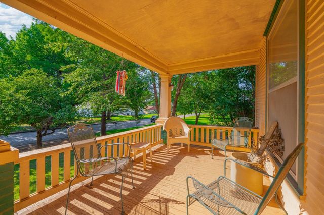 424 N Bluff Ave, Anthony, KS 67003