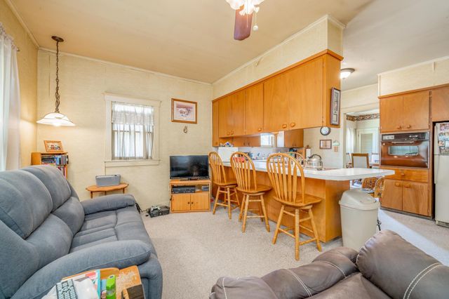 424 N Bluff Ave, Anthony, KS 67003