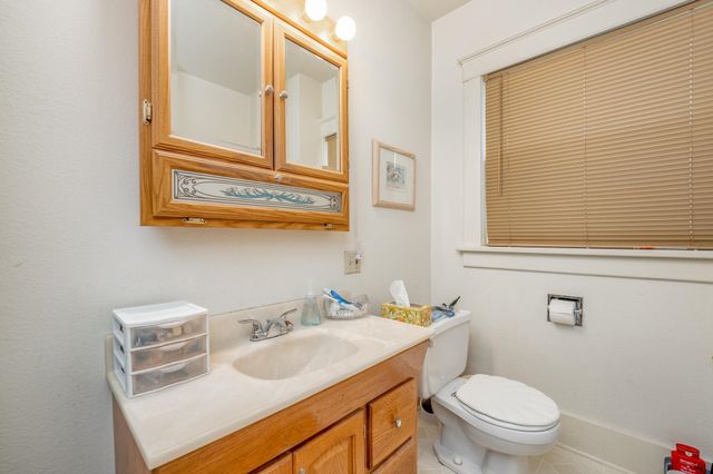 424 N Bluff Ave, Anthony, KS 67003