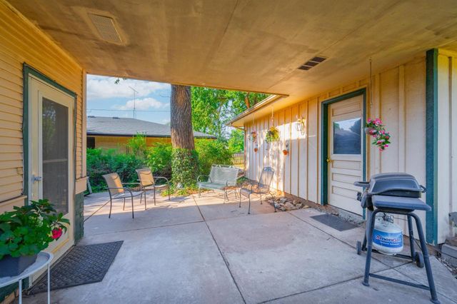 424 N Bluff Ave, Anthony, KS 67003