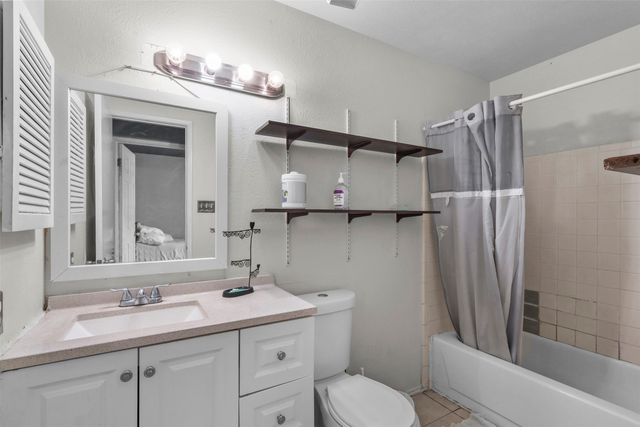 7303 Augusta Street, The Colony, TX 75056