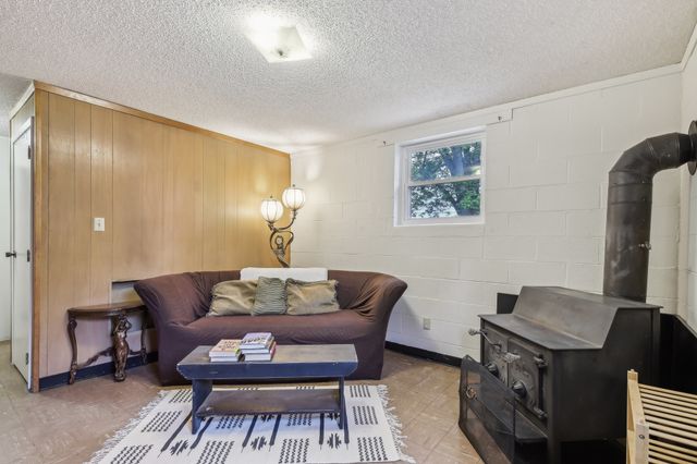 144 Airport Rd, Clarksville, TN 37042