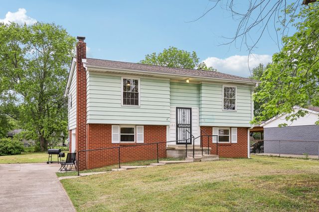 144 Airport Rd, Clarksville, TN 37042