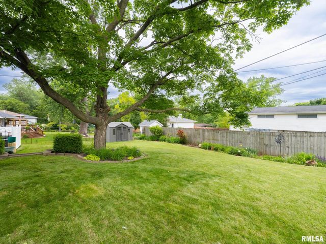 1630 W GAYLORD Avenue, Peoria, IL 61614