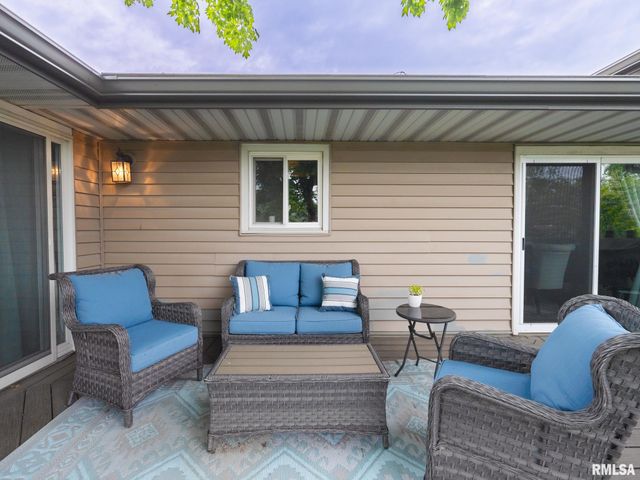 1630 W GAYLORD Avenue, Peoria, IL 61614