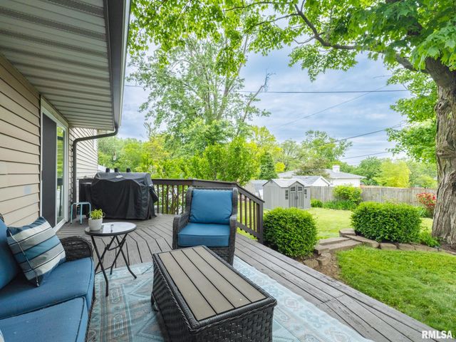 1630 W GAYLORD Avenue, Peoria, IL 61614