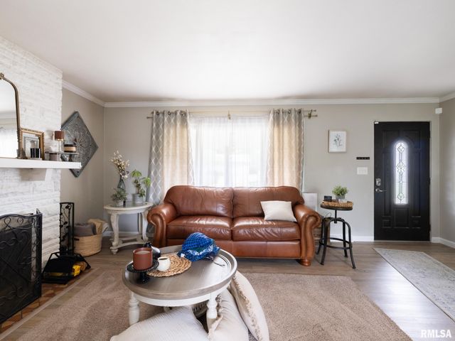 1630 W GAYLORD Avenue, Peoria, IL 61614