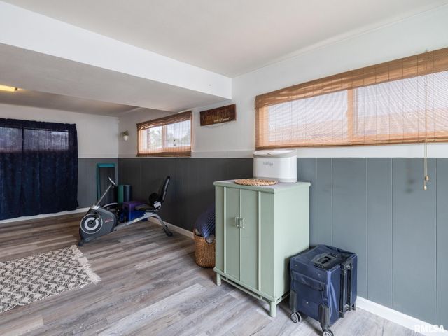 1630 W GAYLORD Avenue, Peoria, IL 61614