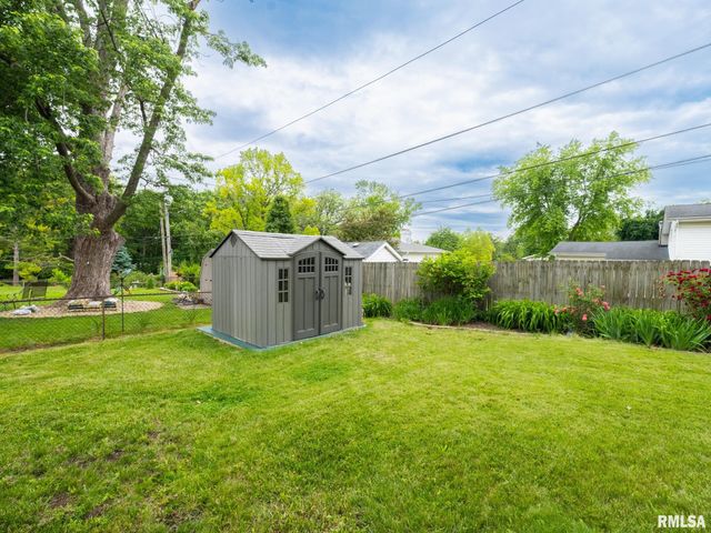 1630 W GAYLORD Avenue, Peoria, IL 61614