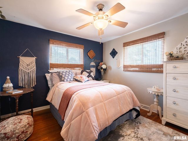 1630 W GAYLORD Avenue, Peoria, IL 61614