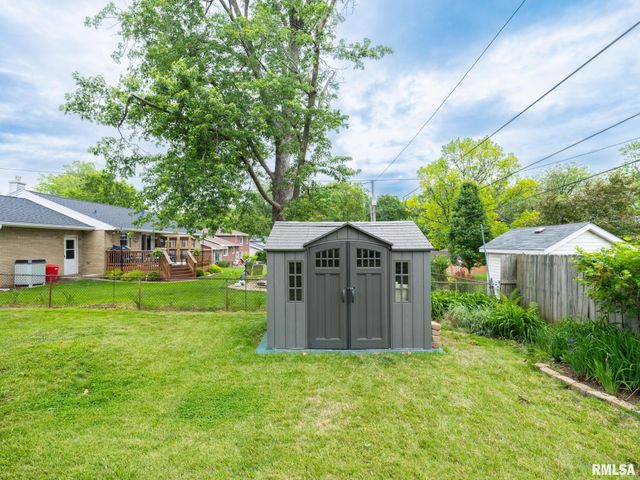 1630 W GAYLORD Avenue, Peoria, IL 61614