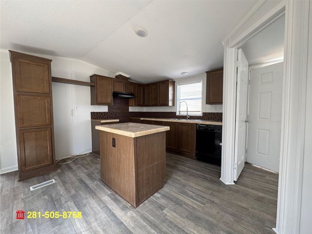 16206 Wood Drive, Channelview, TX 77530