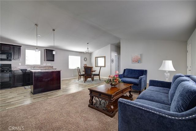 3700 Buchanan 25, Riverside, CA 92503