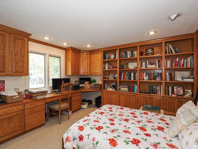 8307 S ASHLEY AVE, Sandy, UT 84093