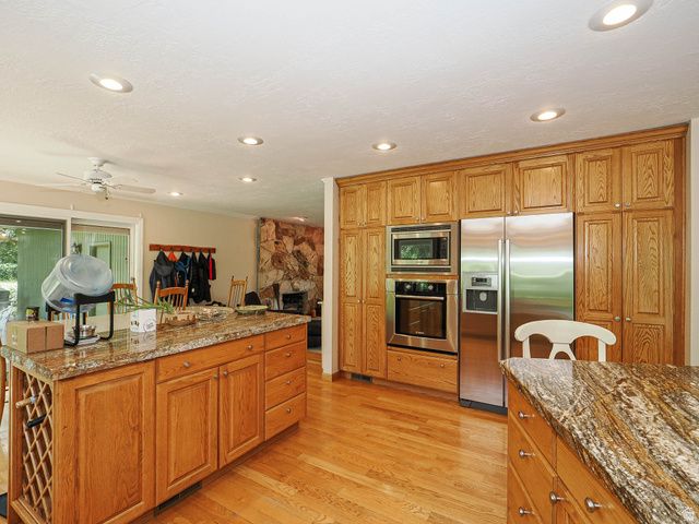 8307 S ASHLEY AVE, Sandy, UT 84093