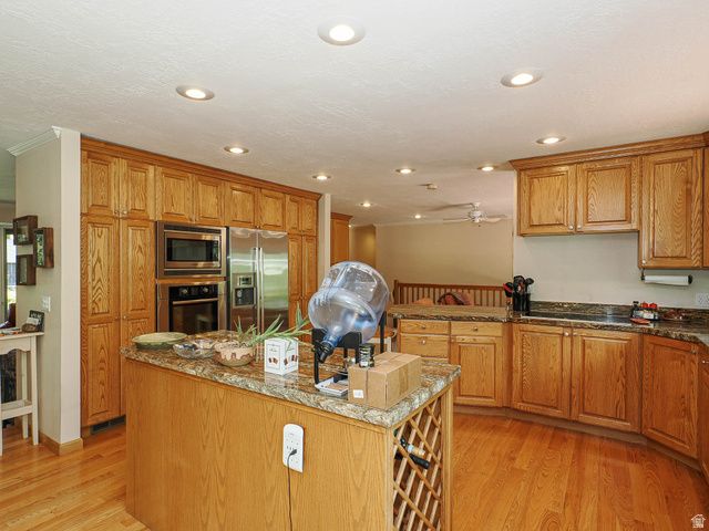 8307 S ASHLEY AVE, Sandy, UT 84093