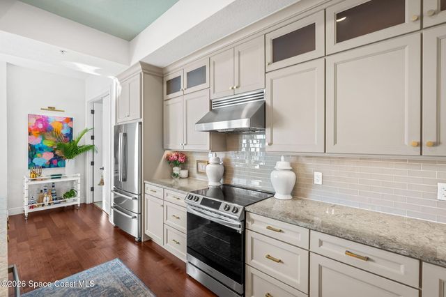 1725 N Highway A1a 304, Indialantic, FL 32903