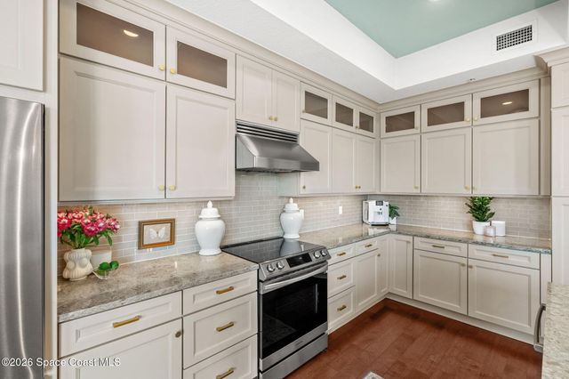 1725 N Highway A1a 304, Indialantic, FL 32903