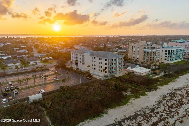 1725 N Highway A1a 304, Indialantic, FL 32903