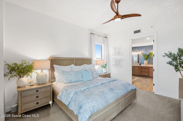 1725 N Highway A1a 304, Indialantic, FL 32903