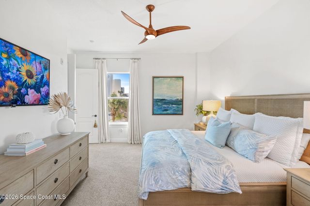 1725 N Highway A1a 304, Indialantic, FL 32903