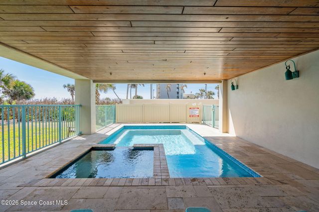 1725 N Highway A1a 304, Indialantic, FL 32903