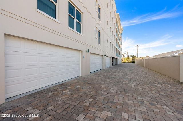1725 N Highway A1a 304, Indialantic, FL 32903