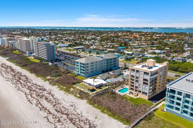 1725 N Highway A1a 304, Indialantic, FL 32903