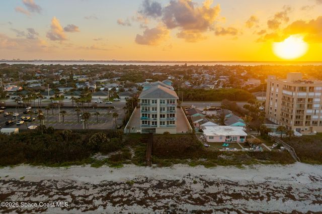 1725 N Highway A1a 304, Indialantic, FL 32903
