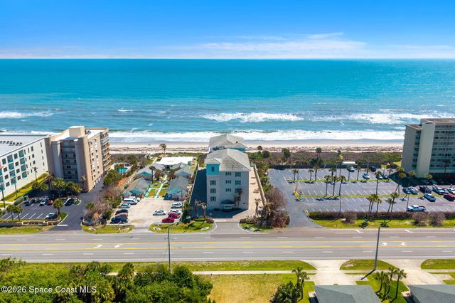 1725 N Highway A1a 304, Indialantic, FL 32903