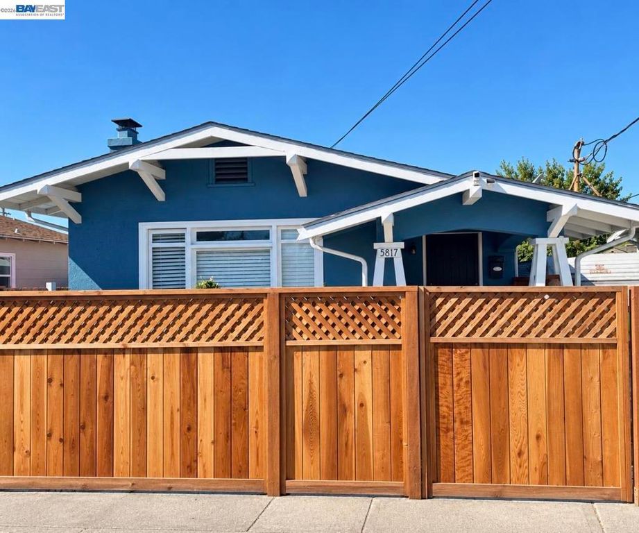 5817 Seminary Ct., Oakland, CA 94605