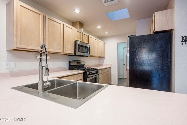 3242 Highridge Street, Las Cruces, NM 88012