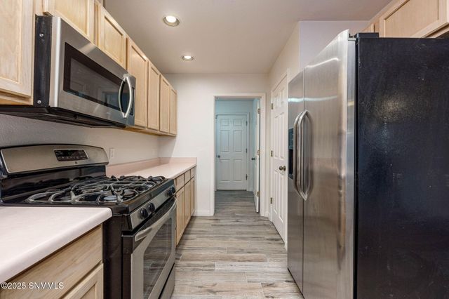 3242 Highridge Street, Las Cruces, NM 88012