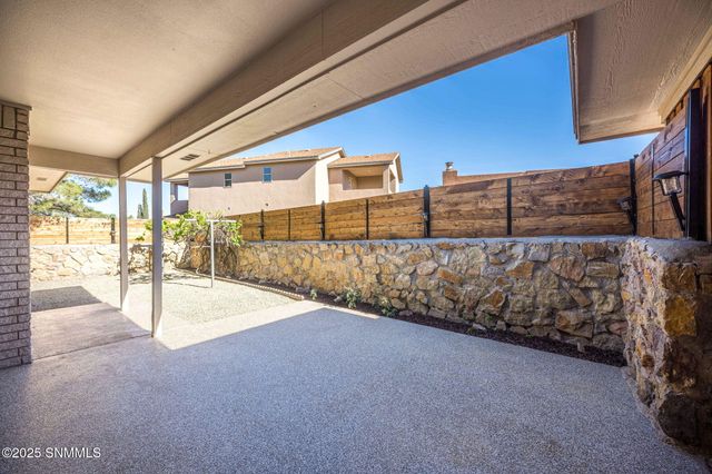 3242 Highridge Street, Las Cruces, NM 88012