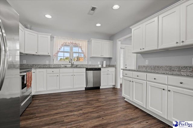 631 Rose Avenue, Hartsville, SC 29550