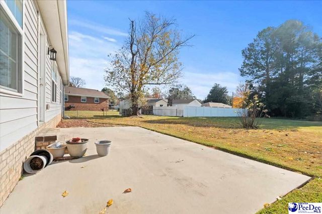 631 Rose Avenue, Hartsville, SC 29550