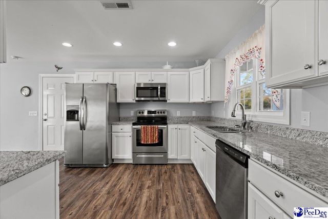 631 Rose Avenue, Hartsville, SC 29550