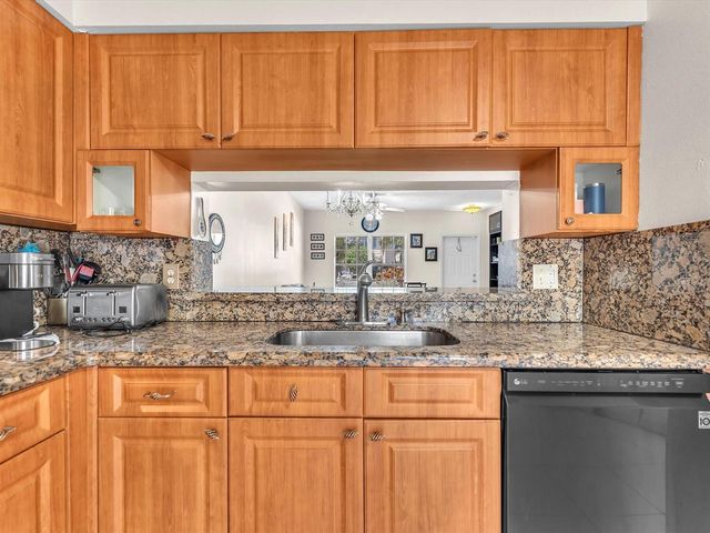 9850 NW 57TH Manor, Coral Springs, FL 33076