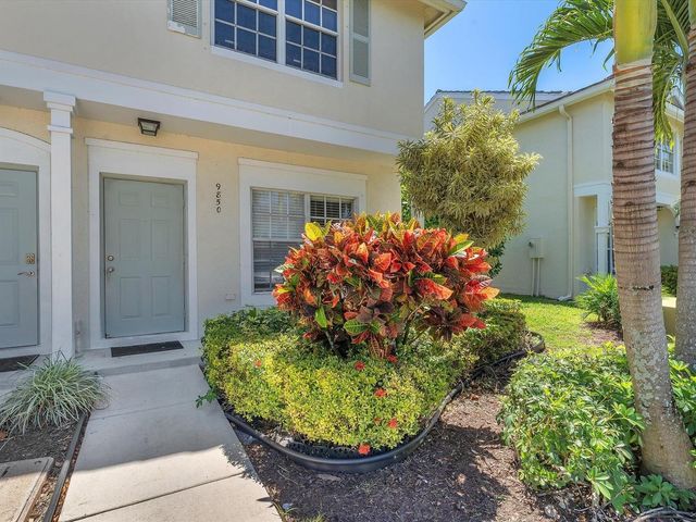 9850 NW 57TH Manor, Coral Springs, FL 33076
