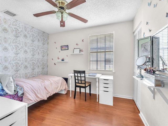 9850 NW 57TH Manor, Coral Springs, FL 33076