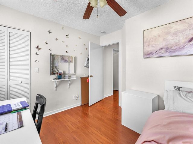 9850 NW 57TH Manor, Coral Springs, FL 33076