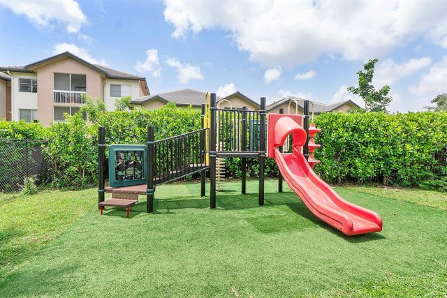 9850 NW 57TH Manor, Coral Springs, FL 33076