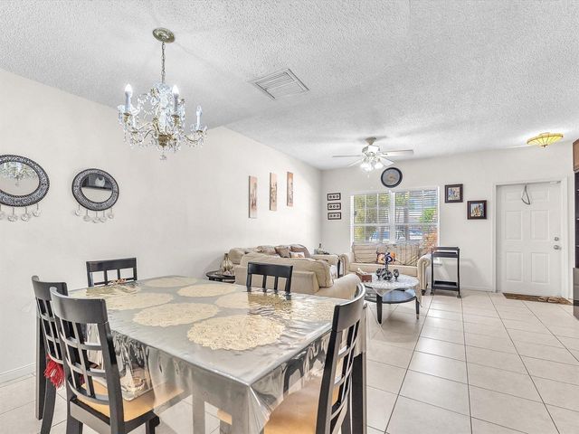 9850 NW 57TH Manor, Coral Springs, FL 33076