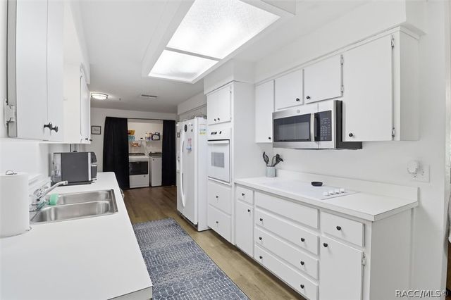 3721 N Goldencup Terrace, Beverly Hills, FL 34465