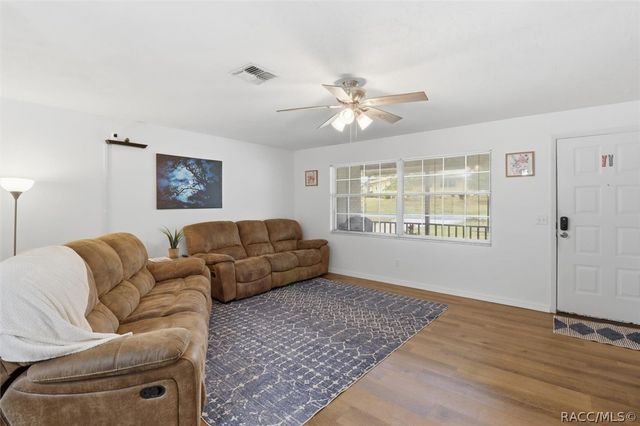 3721 N Goldencup Terrace, Beverly Hills, FL 34465