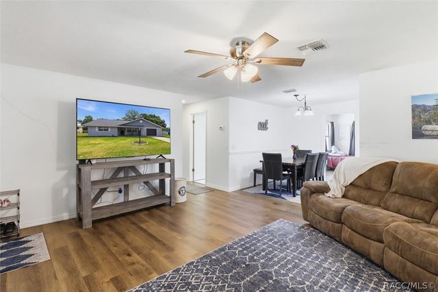 3721 N Goldencup Terrace, Beverly Hills, FL 34465