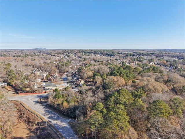 4042 Hearn Road, Ellenwood, GA 30294