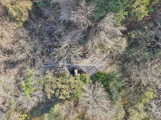 4042 Hearn Road, Ellenwood, GA 30294